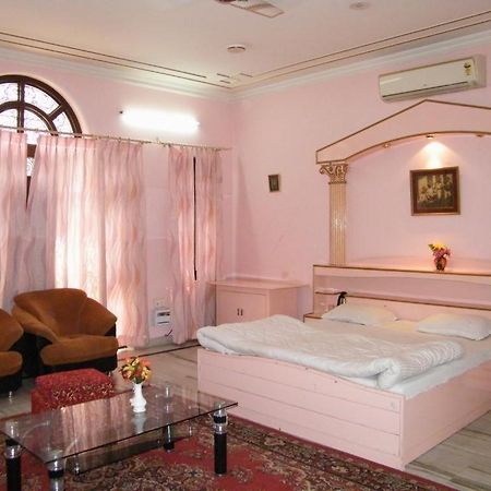 Super Hotel O Maan'S Heritage Divisione di Divisione di Jaipur Esterno foto